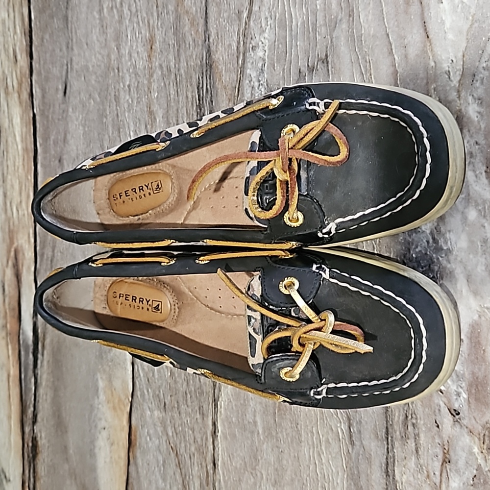 Sperry boat shoe size 6.5 color black and leopard